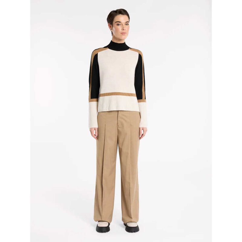 Marco Polo Winter Harvest Sweater image number 3